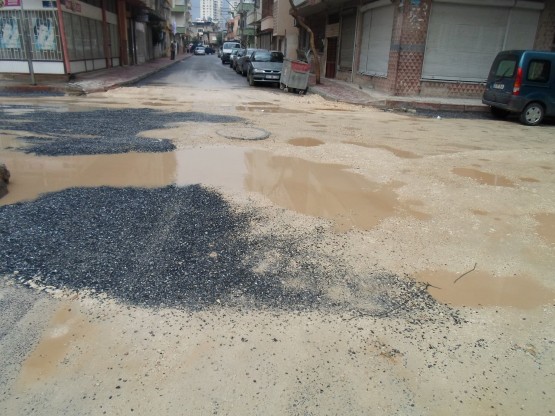 Toroslar İlçesi Sağlık Mahallesi 86014 ve bulunan sokakların Çamur deryası hali
Bu Hizmetler kimler için