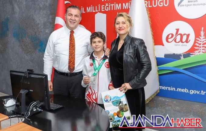 Mersin'li Muay Thai  Avrupa ikincisi öğrenciden teşekkür ziyareti
