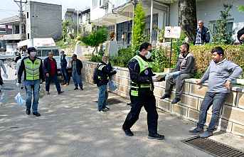 Kırsal Mahalleye Motokurye ile Maske