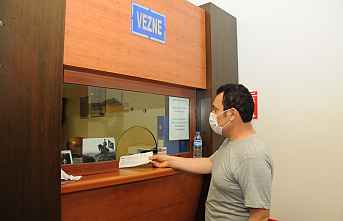 Hafta sonu vezneler açık