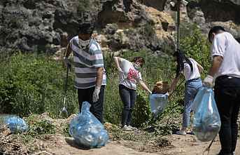Bu çöpler doğaya ait değil