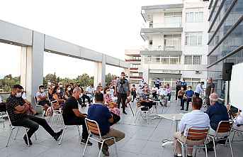 Gültak Çamlıbel Esnafı ile bir araya geldi.