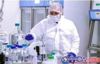 Bakan Varank yerli aşının ilk dozunu oldu