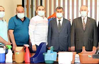 'ÇÖP DEĞİL HAM MADDE İTHAL EDİYORUZ'