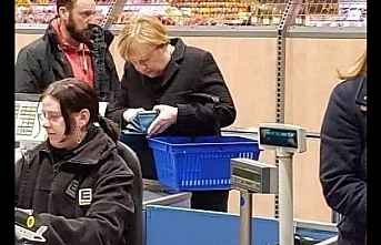 Merkel Yılın En İyi Siyasetçisi Seçildi