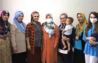 HAMİLE KADINA AŞURE SÜRPRİZİ