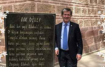 EĞİTİM SİSTEMİMİZİ MİLLİLEŞTİRMELİYİZ