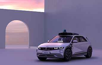 İnsansız Robotaxi görücüye çıkıyor