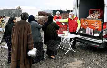 Mevsimlik İşçilere Çorba Servisi