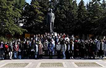 Büyükşehir’den Kurs Merkezi Öğrencilerine Üniversite...