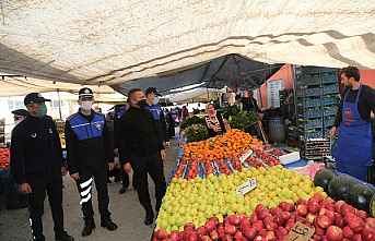 Toroslar zabıtasından, semt pazarlarında etiket...