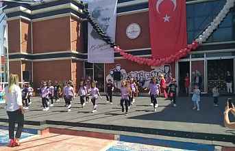 Bilimkent Kolejinde 23 Nisan coşkusu