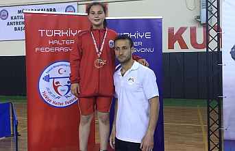 Kır Çiçeği Nesrin Başaran Türkiye Şampiyonu...