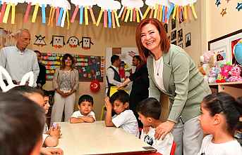 Meral Seçer, 23 Nisan’ı Çocuklarla Kutladı
