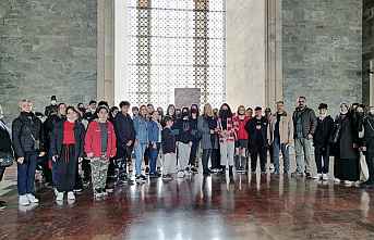 Mersin 24 Kasım Ortaokulu Anıtkabir ziyareti