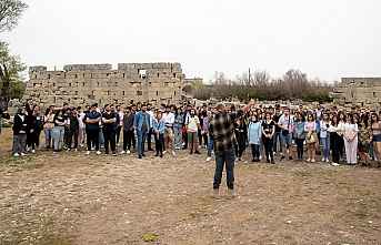 Mersin Büyükşehir’den Uzuncaburç Antik Kenti’ne...