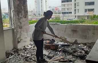 Mersin’ de Evi Yanan Kadın’ın Yardım İsteği