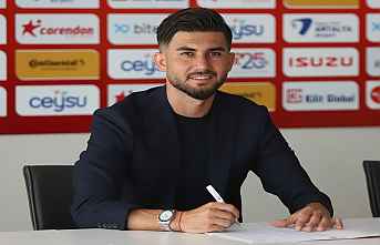 Antalyaspor yeni transferini açıkladı