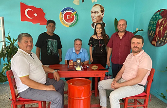 AK Parti’li Özturan’dan MEİGDER’e ziyaret